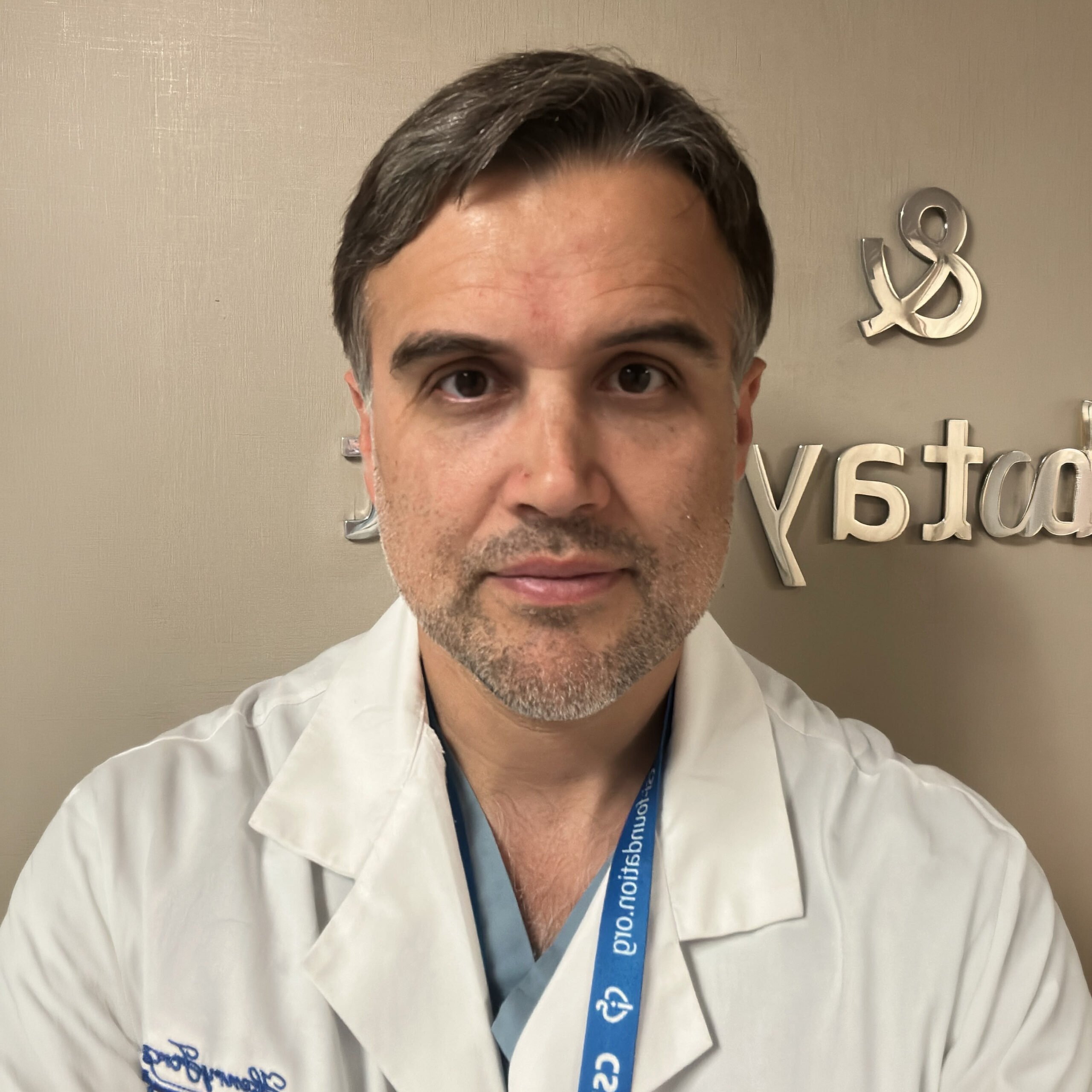 Dr. Pedro Villablanca: un cardiólogo chileno que impulsa la innovación cardiovascular desde Estados Unidos